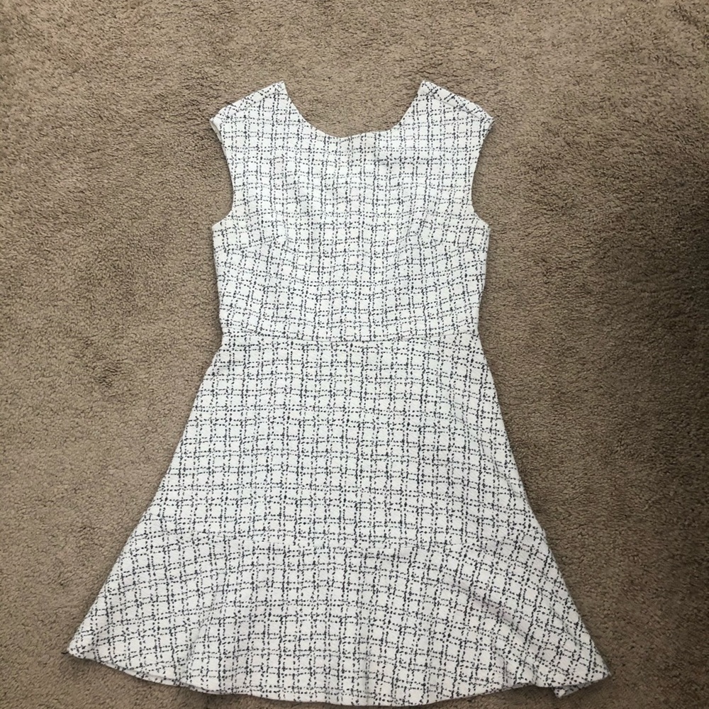 Loft dress white and gray/black